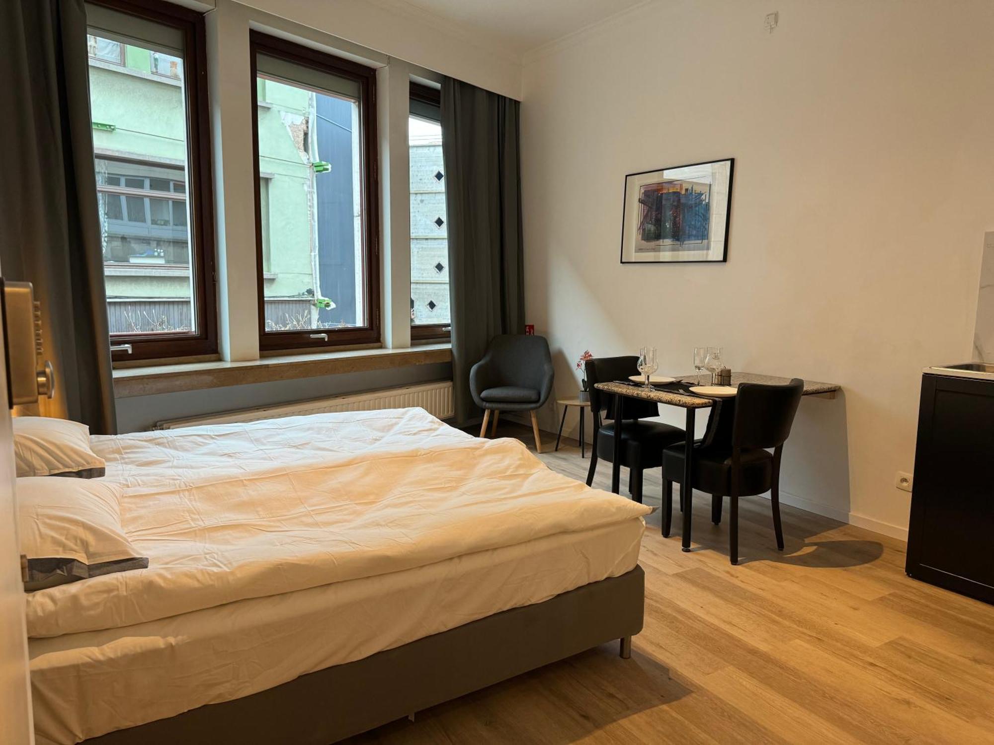 Two Bedroom Loft In The City Center By The Meir Antwerp Luaran gambar